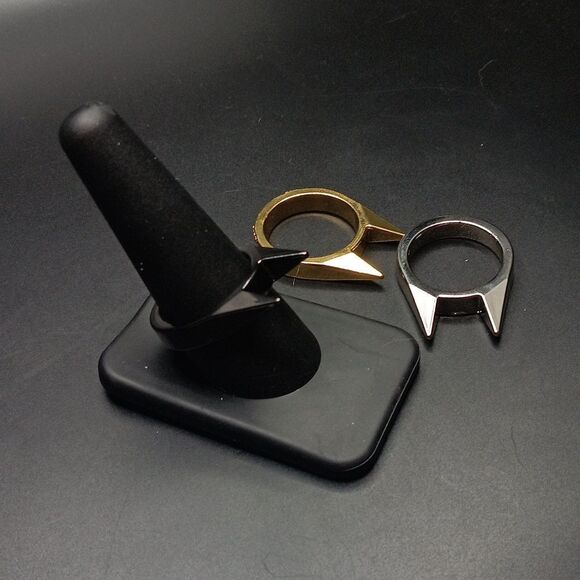 NEW 3 Cat Ear Ring Size 9 Gold, Black, And Silver - Picture 1 of 5